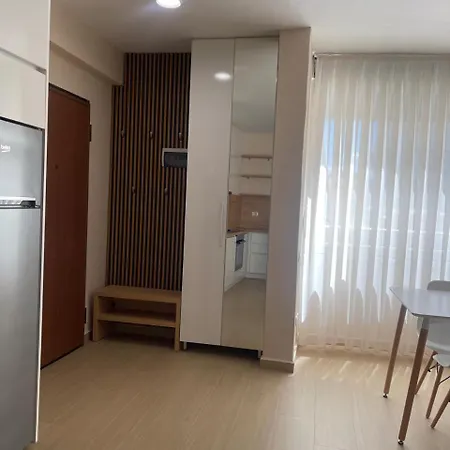Mare & Sole Rr Kompleksit * Golem (Tirana)