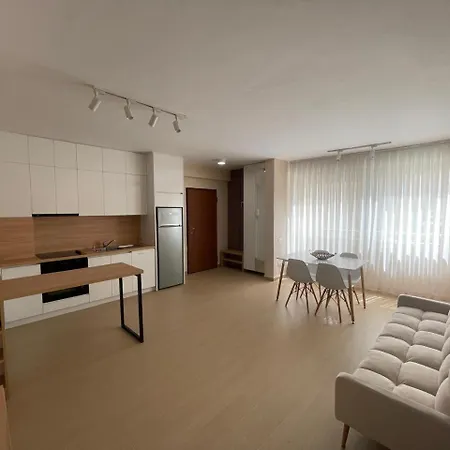 Mare & Sole Rr Kompleksit Golem (Tirana)