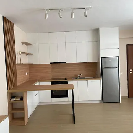 Mare & Sole Rr Kompleksit Golem (Tirana)