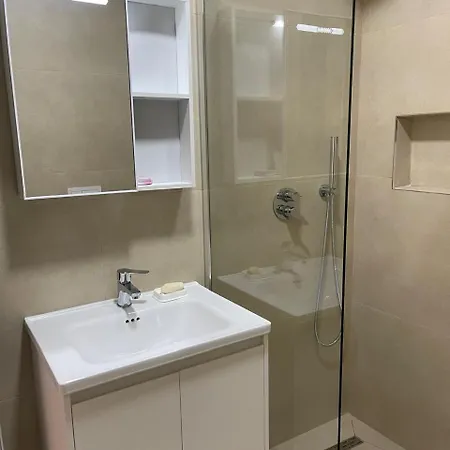 Mare & Sole Rr Kompleksit * Golem (Tirana)
